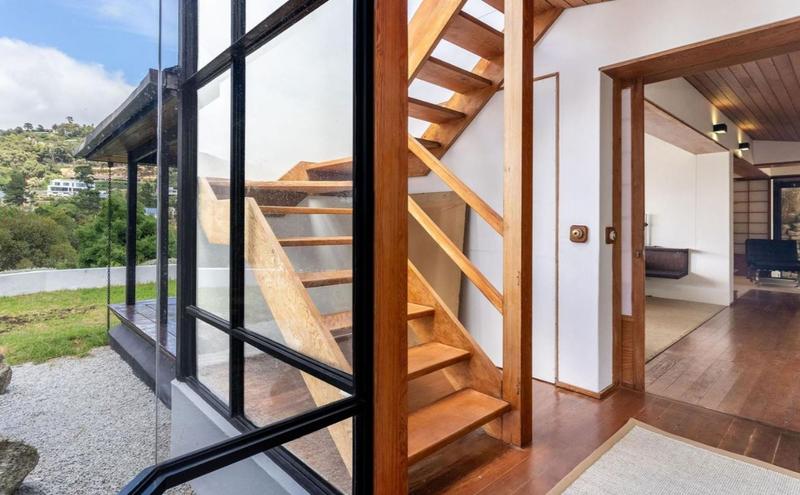 6 Bedroom Property for Sale in Hout Bay Western Cape